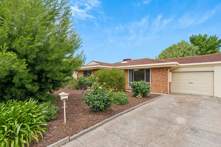 6 Chappel Avenue