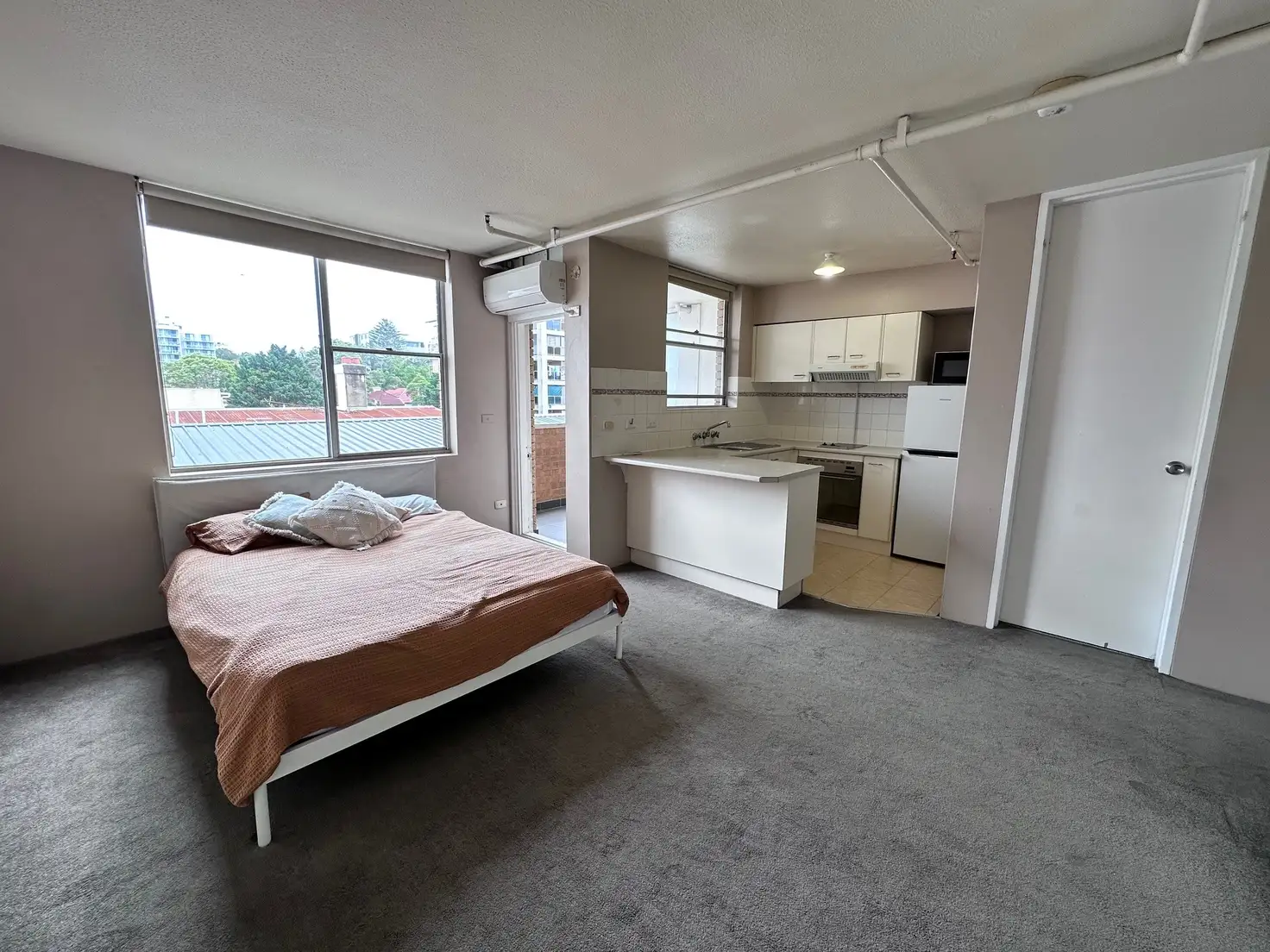 Main view of Homely studio listing, 401/212-218 Bondi Road, Bondi NSW 2026