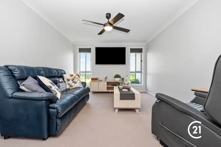 Fifth view of Homely house listing, 4 Gerbera Close, Hamlyn Terrace NSW 2259