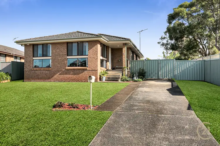 4 Arran Place, St Andrews NSW 2566