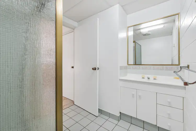 Fifth view of Homely unit listing, 10/36-38 Henry Street, West End QLD 4810