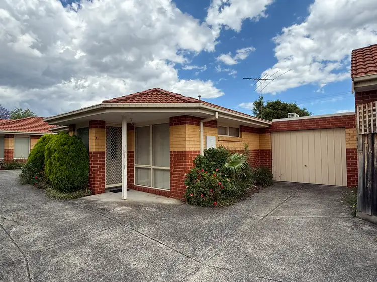 2/95 Buckley Street