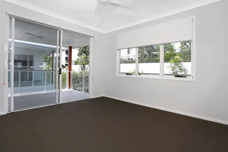 Fifth view of Homely semi-detached listing, 2/1067 LAKEVIEW TERRACE, Benowa QLD 4217