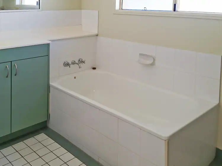 Fifth view of Homely townhouse listing, 6/4-6 Cheyne Street, Pimlico QLD 4812