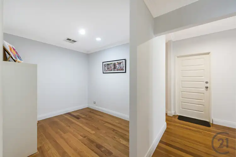 Sixth view of Homely house listing, 6 Rosella Way, Coodanup WA 6210