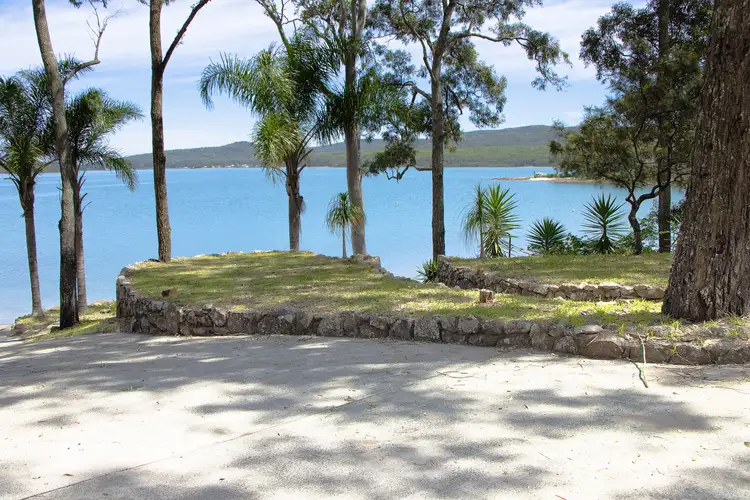 121 Promontory Way, North Arm Cove NSW 2324
