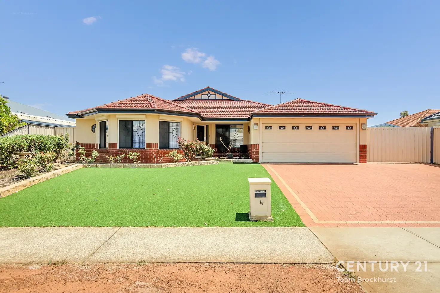 Main view of Homely house listing, 4 Avalon Way, Hammond Park WA 6164