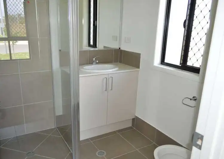 Fifth view of Homely house listing, 1/2 Cassinia Street, Mount Low QLD 4818