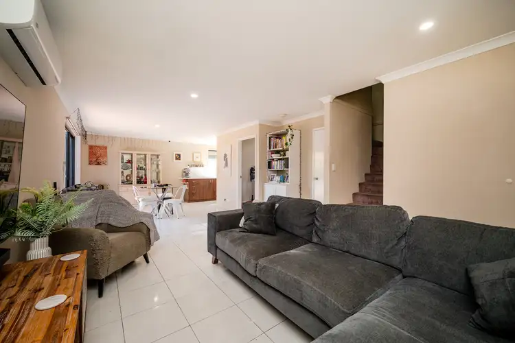 Fifth view of Homely townhouse listing, 4/37 Stradbroke Gardens, Ridgewood WA 6030