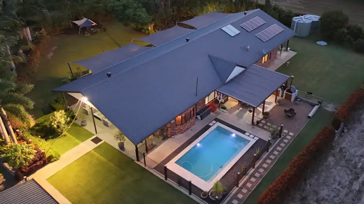 21992 Bruce Highway, Glenorchy QLD 4650