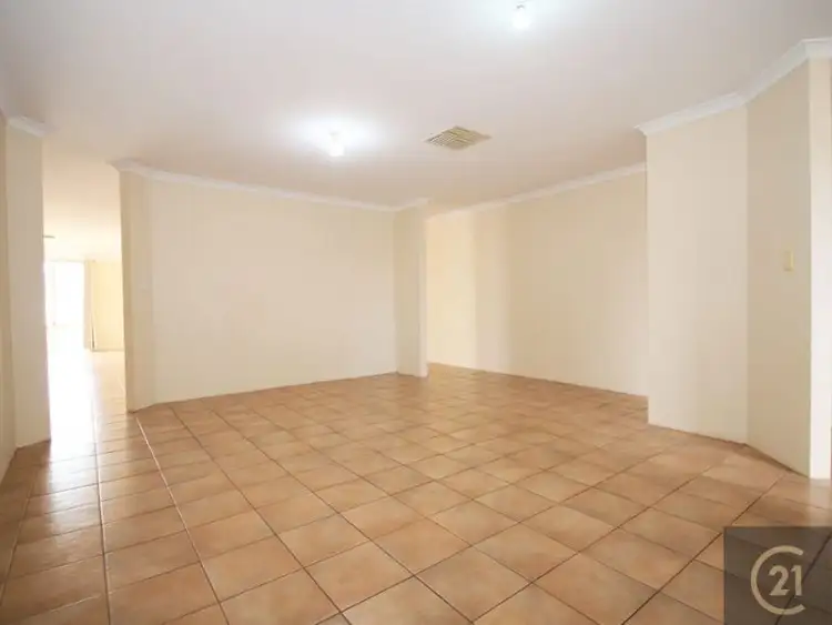Second view of Homely house listing, 7 Diamond Link, Australind WA 6233
