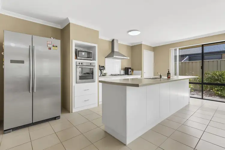 Second view of Homely house listing, 5 Gill Place, Baldivis WA 6171