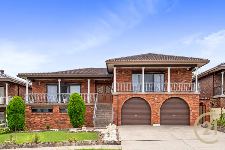 3 Telford Place, Prairiewood NSW 2176