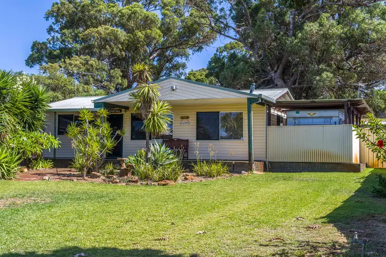 16 Lyelta Street, Falcon WA 6210