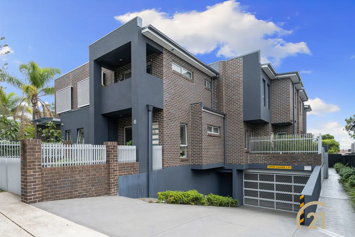 Main view of Homely townhouse listing, 4/6 Holland Crescent, Casula NSW 2170