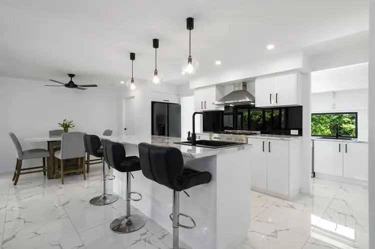 Third view of Homely rural property listing, 6 Balmoral Crescent, Southside QLD 4570