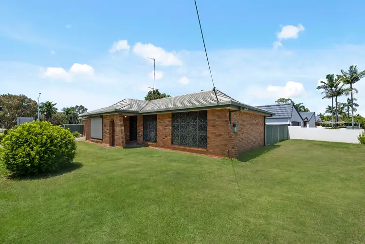 Fourth view of Homely house listing, 2 Fairway Drive, Clear Island Waters QLD 4226