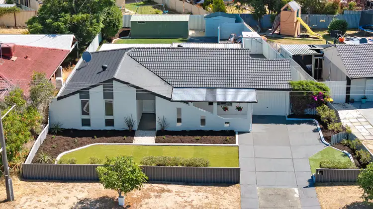 18 Ryland Road, Kelmscott WA 6111