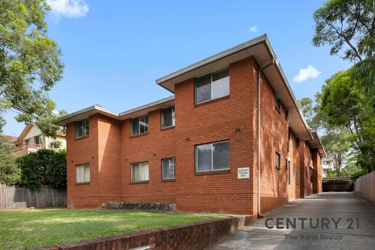Main view of Homely unit listing, 3 106 Stapleton Street, Pendle Hill NSW 2145