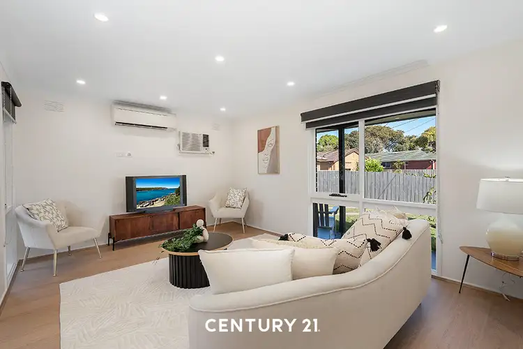 Second view of Homely house listing, 3 Glenn Court, Clayton South VIC 3169