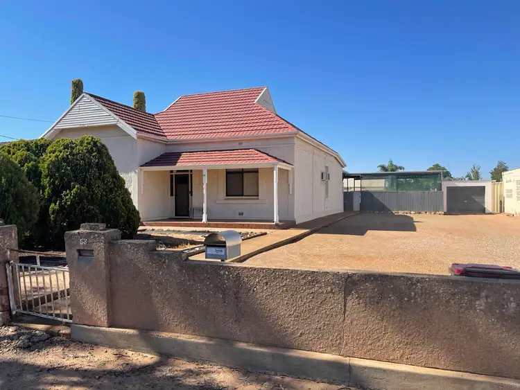 53 Balmoral Road