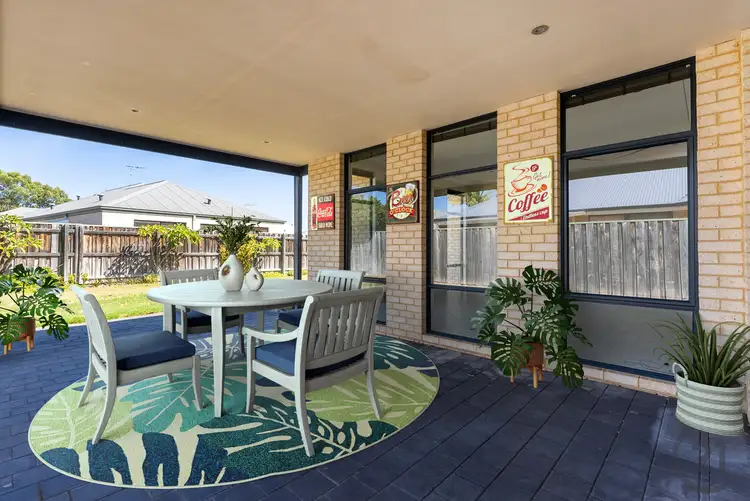 21 Beverston Terrace, Erskine WA 6210