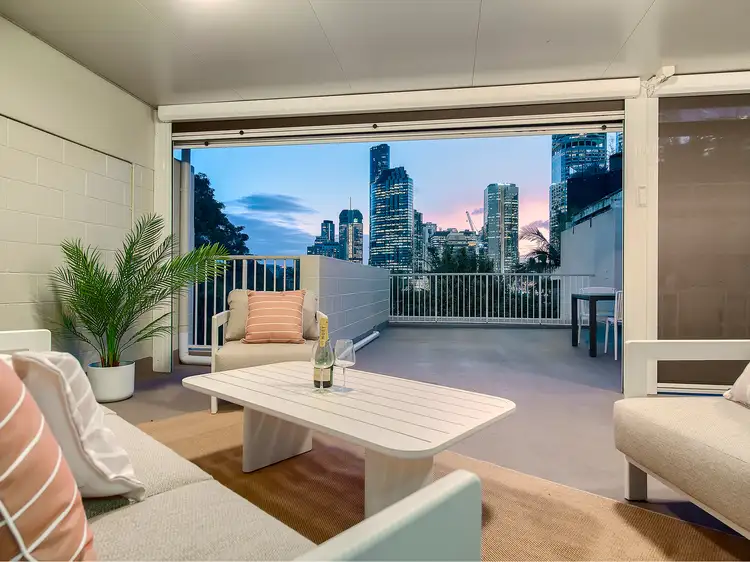 15/123 Main Street, Kangaroo Point QLD 4169