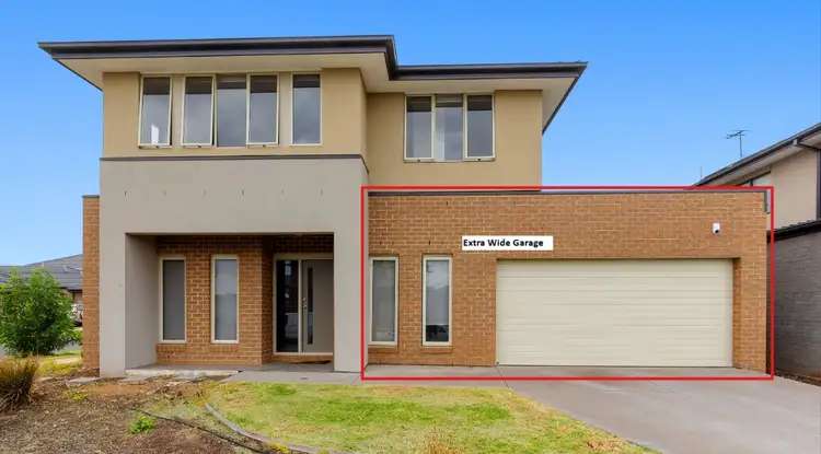Second view of Homely house listing, 17 Overland Chase, Werribee VIC 3030