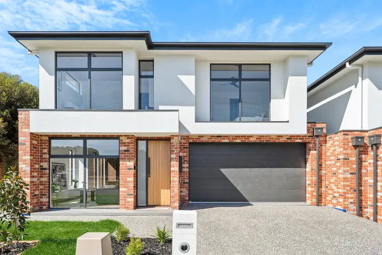 15 Donald Avenue, Valley View SA 5093