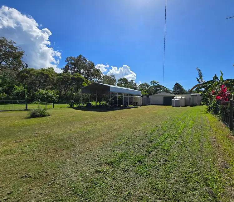 33 Alfred Street, Maaroom QLD 4650