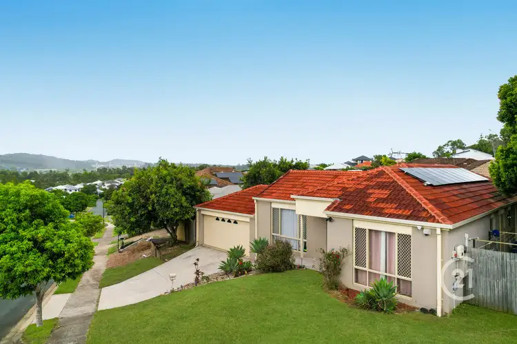82 Opossum Circuit, Springfield Lakes QLD 4300