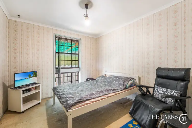 Fifth view of Homely house listing, 8 Kemmel Close, Bossley Park NSW 2176
