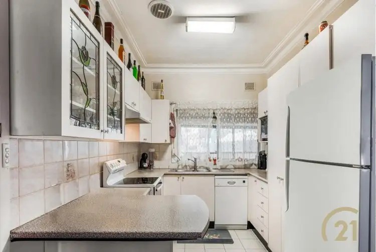 100 Sackville Street, Fairfield NSW 2165