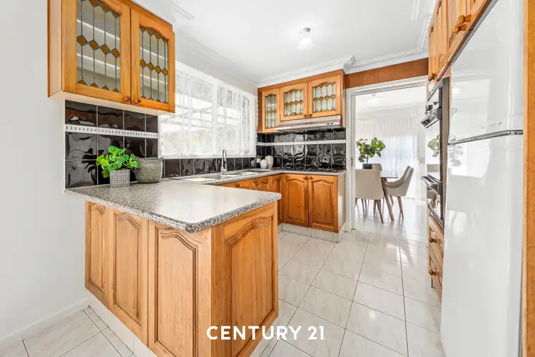 Fifth view of Homely house listing, 37 Davanzo Avenue, Clarinda VIC 3169