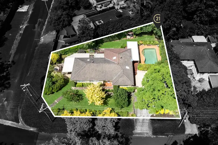 2 Nagle Avenue