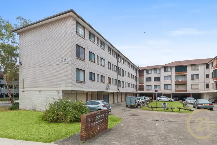 Main view of Homely unit listing, 15/22-24 Remembrance Avenue, Warwick Farm NSW 2170