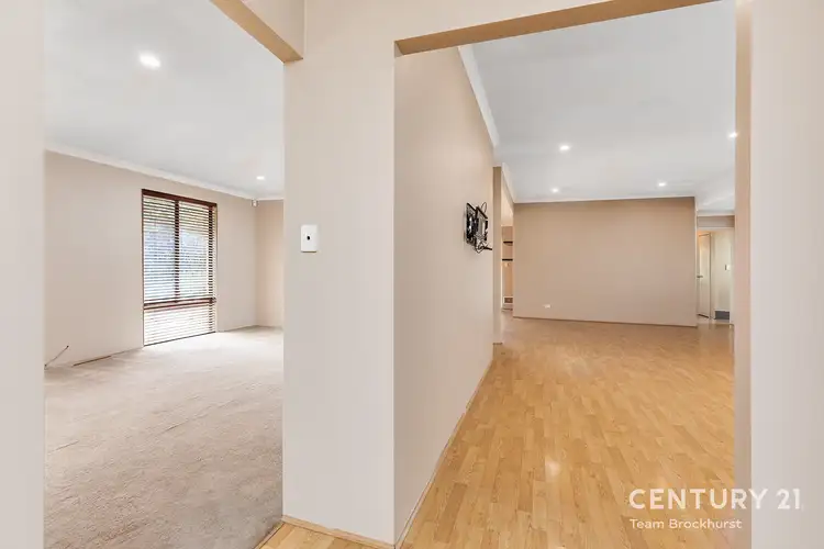 Seventh view of Homely house listing, 2 Eton Court, Parmelia WA 6167