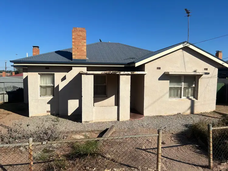 7 Wills Street, Port Augusta SA 5700
