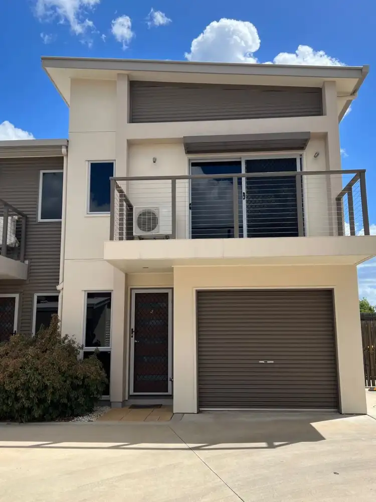 4/61-63 Lambert Drive, Moranbah QLD 4744