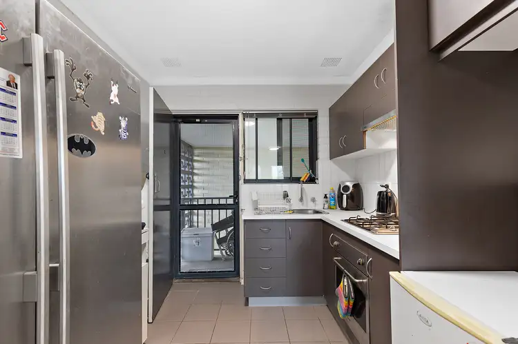 Fourth view of Homely apartment listing, 9/30 Lorraine Place, Hamilton Hill WA 6163