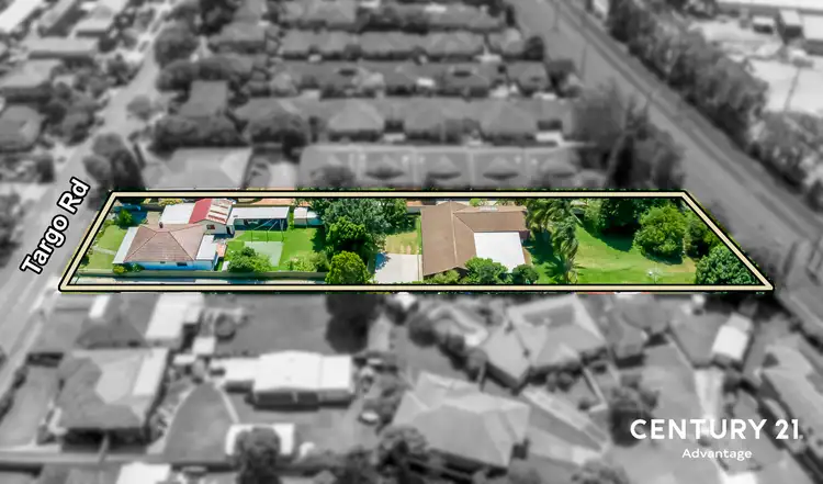Seventh view of Homely townhouse listing, 157-157A Targo Road, Girraween NSW 2145