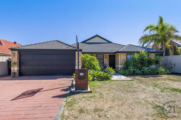 30 Lucky Bay Road