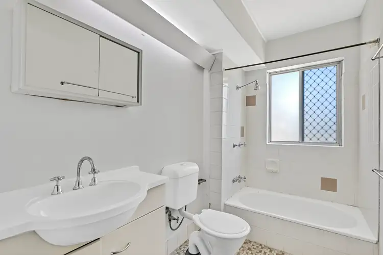 Fourth view of Homely unit listing, 3/139 Mooloolaba Esplanade, Mooloolaba QLD 4557