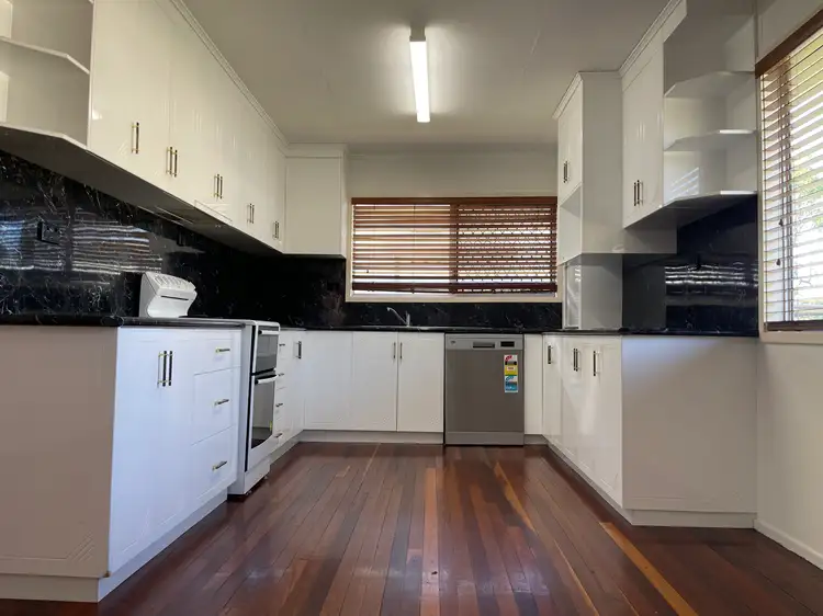 Fifth view of Homely house listing, 10 Spring Crescent, Dysart QLD 4745