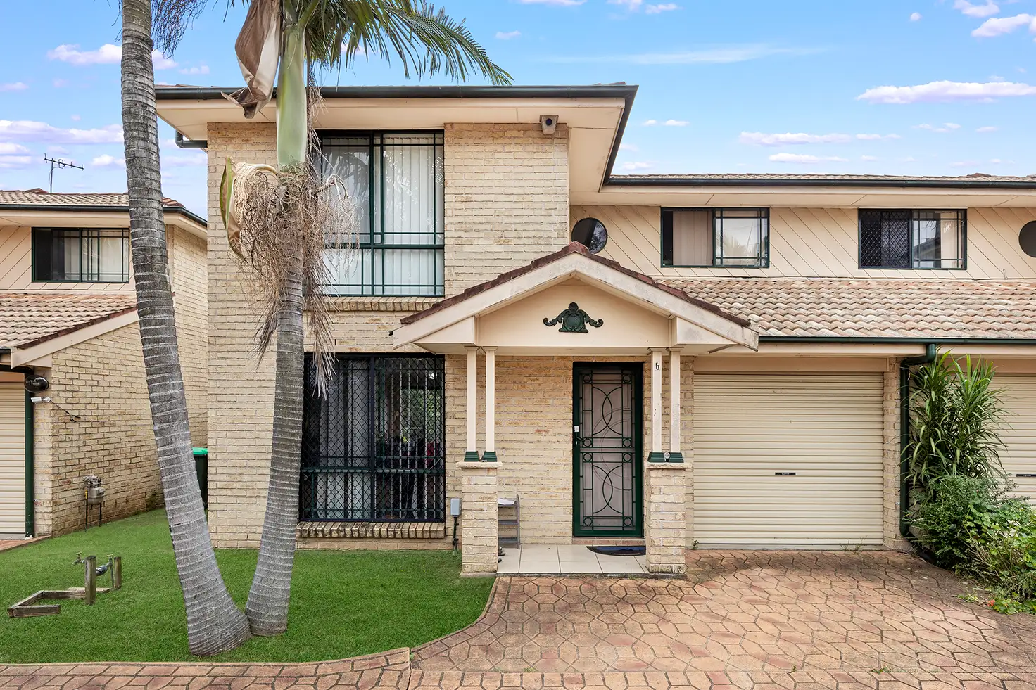 Main view of Homely townhouse listing, 6/8 Redfern Road, Minto NSW 2566