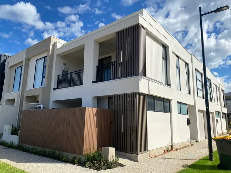 8 Neighbour Road, West Lakes SA 5021