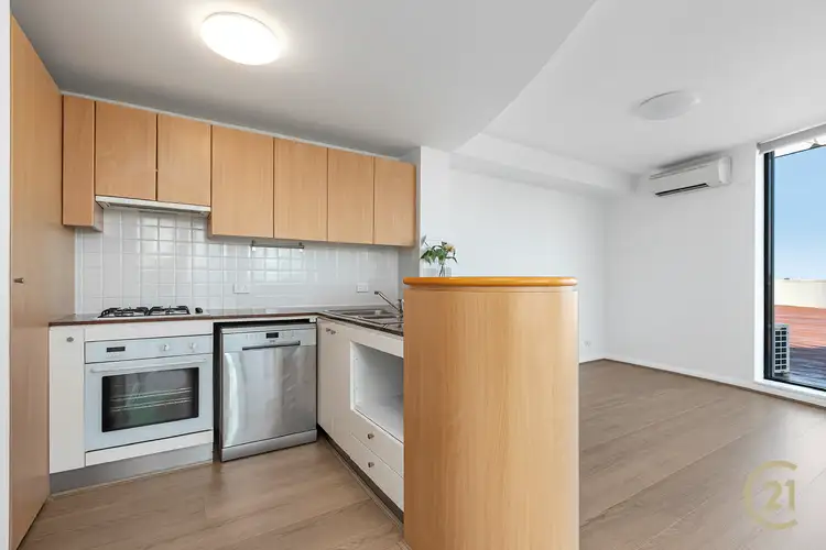 123/27 Bennelong Parkway