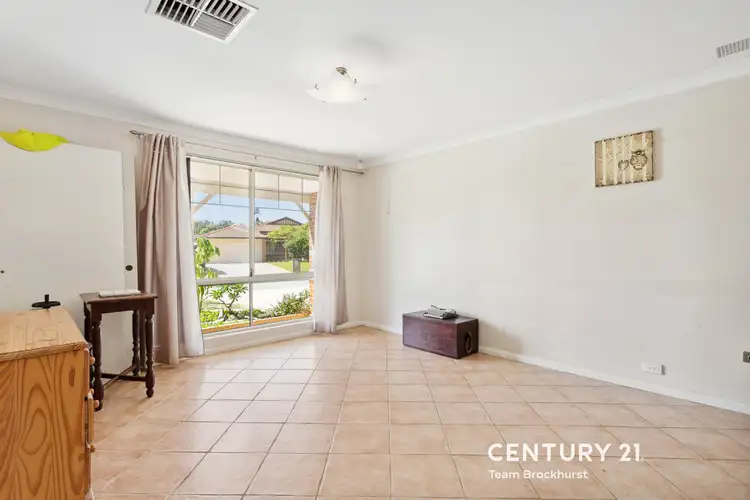 Sixth view of Homely house listing, 8 Quenda Close, High Wycombe WA 6057