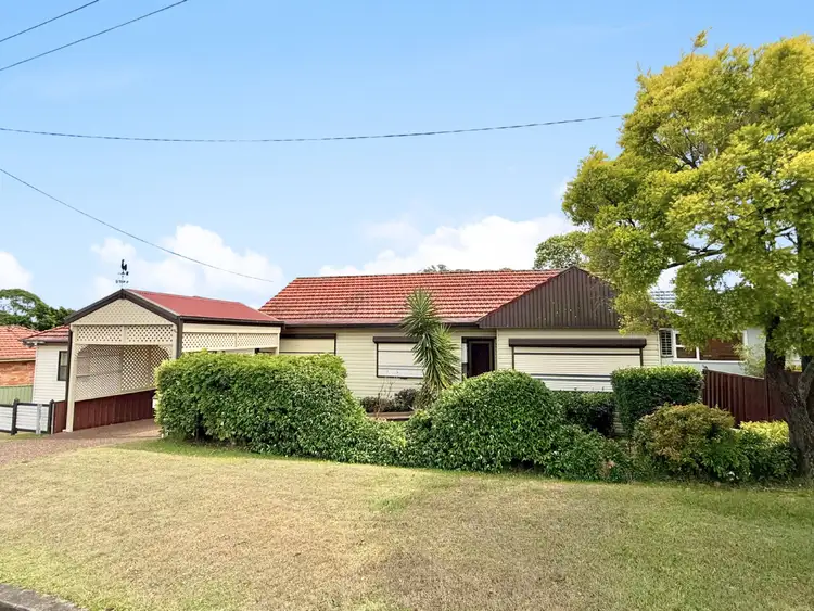 10 Coronation Avenue, Cardiff NSW 2285