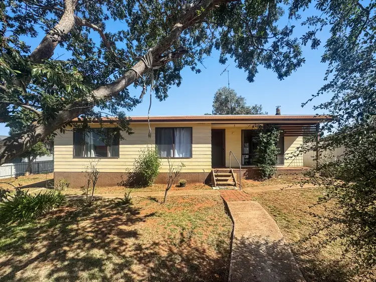 Main view of Homely house listing, 10 Basil Avenue, Parkes NSW 2870